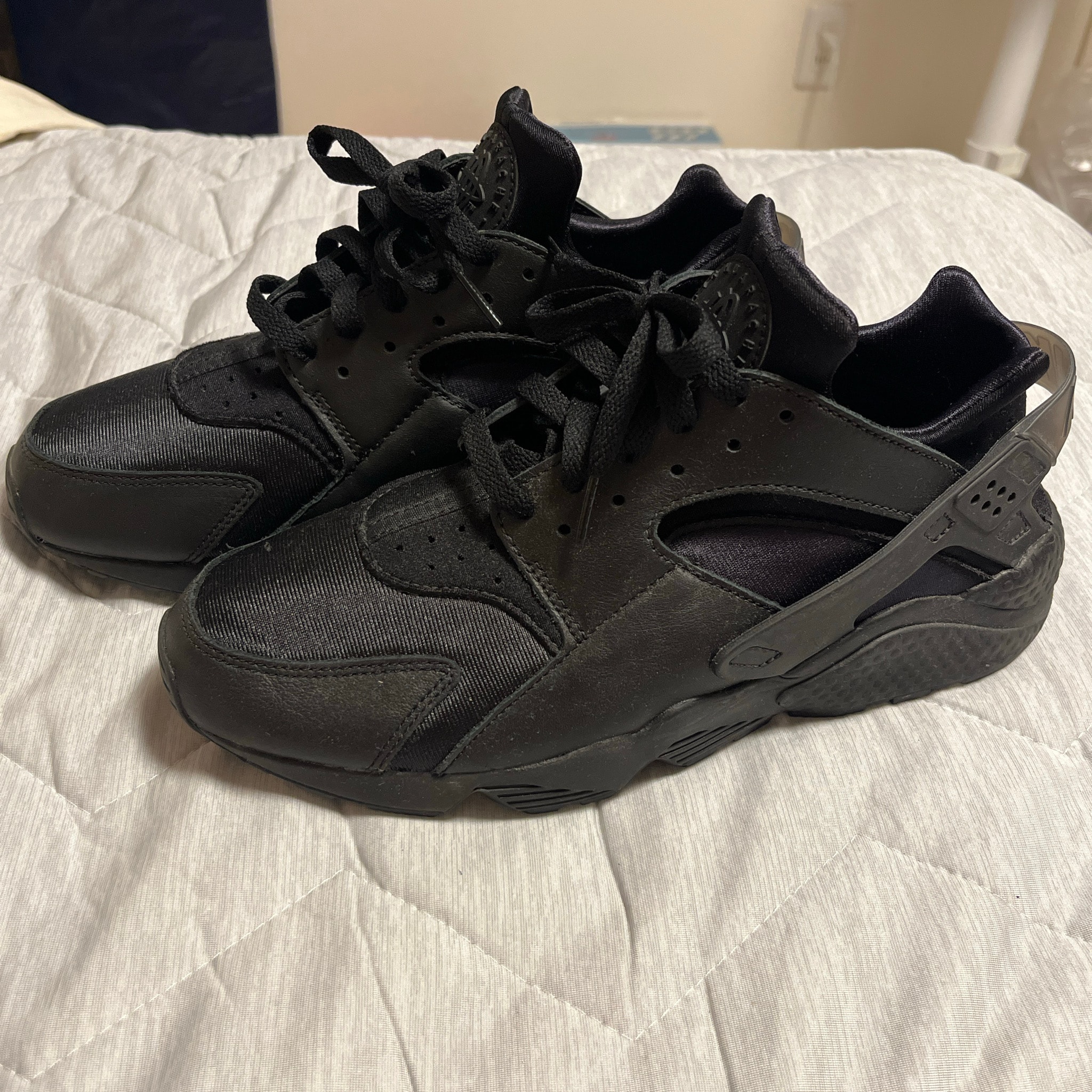 Nike Air Huarache "Triple Black"