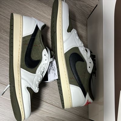 Travis Scott × Nike Air Jordan 1 Low OG SP "Reverse Olive"