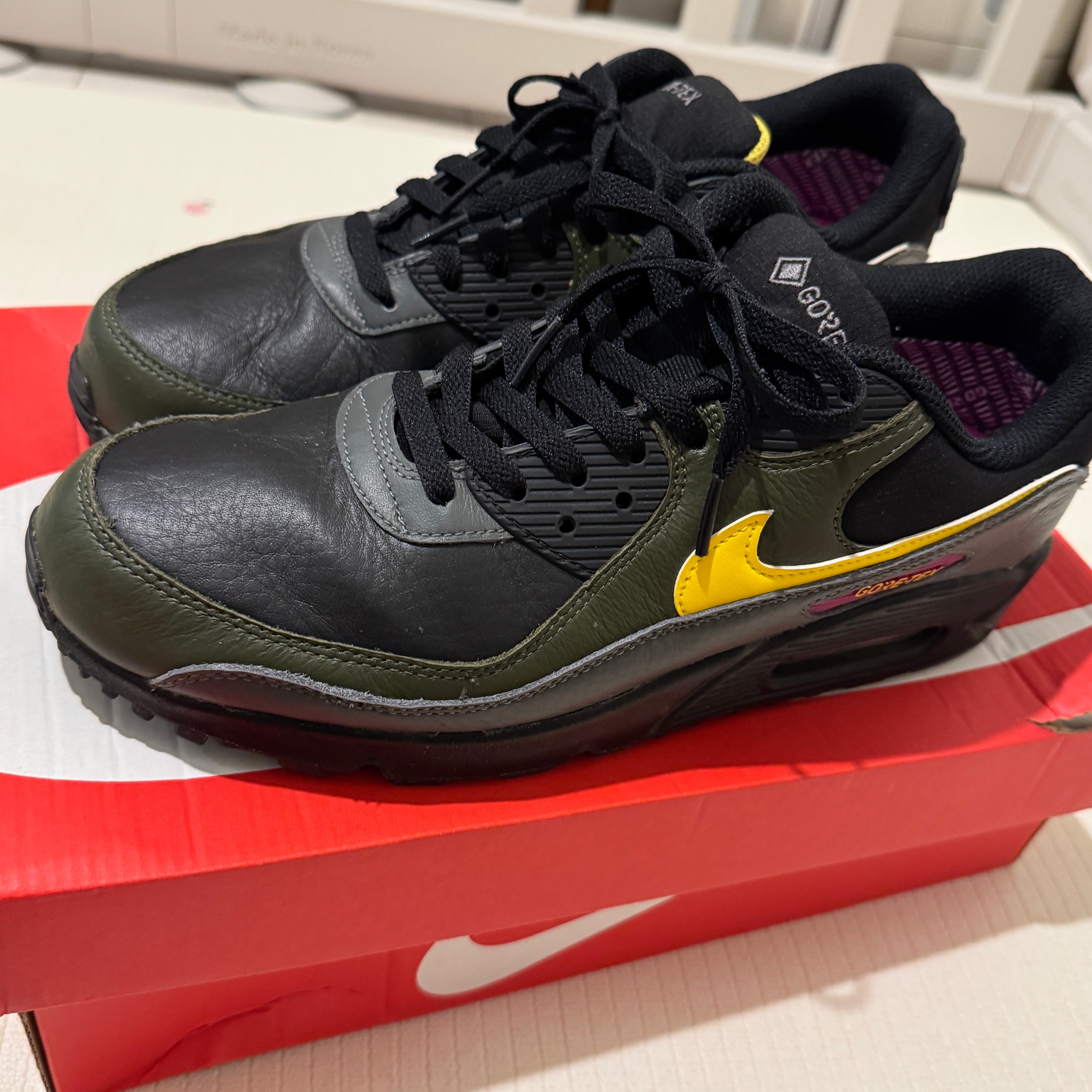 Nike Air Max 90 GORE-TEX "Cargo Khaki"