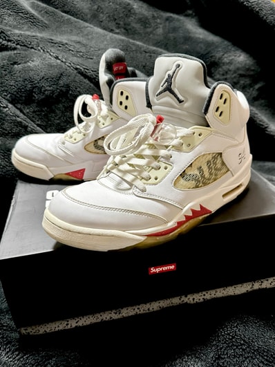 Supreme × Nike Air Jordan 5 Retro "White"