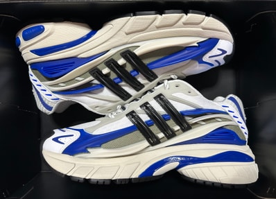 Pharrell Williams × adidas Jellyfish "Team Royal Blue"