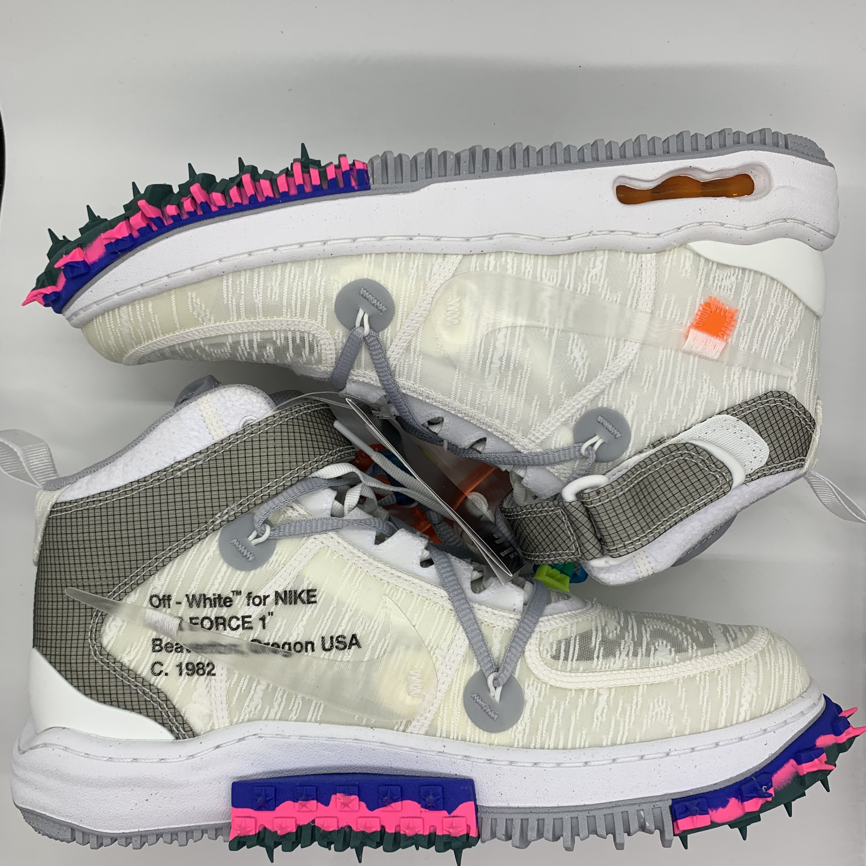 Off-White × Nike Air Force 1 Mid "White"