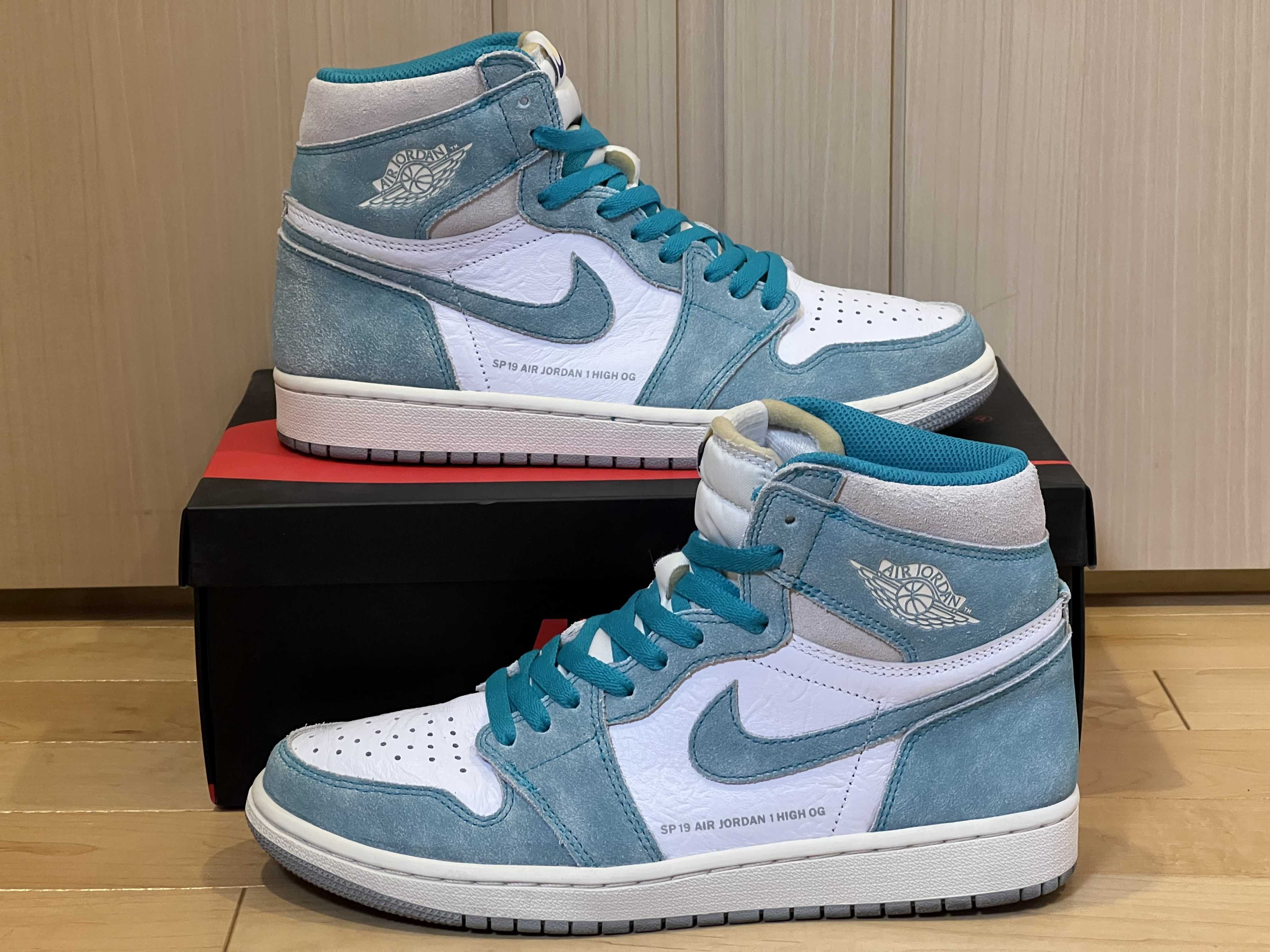 Nike Air Jordan 1 Retro High OG "Turbo Green"