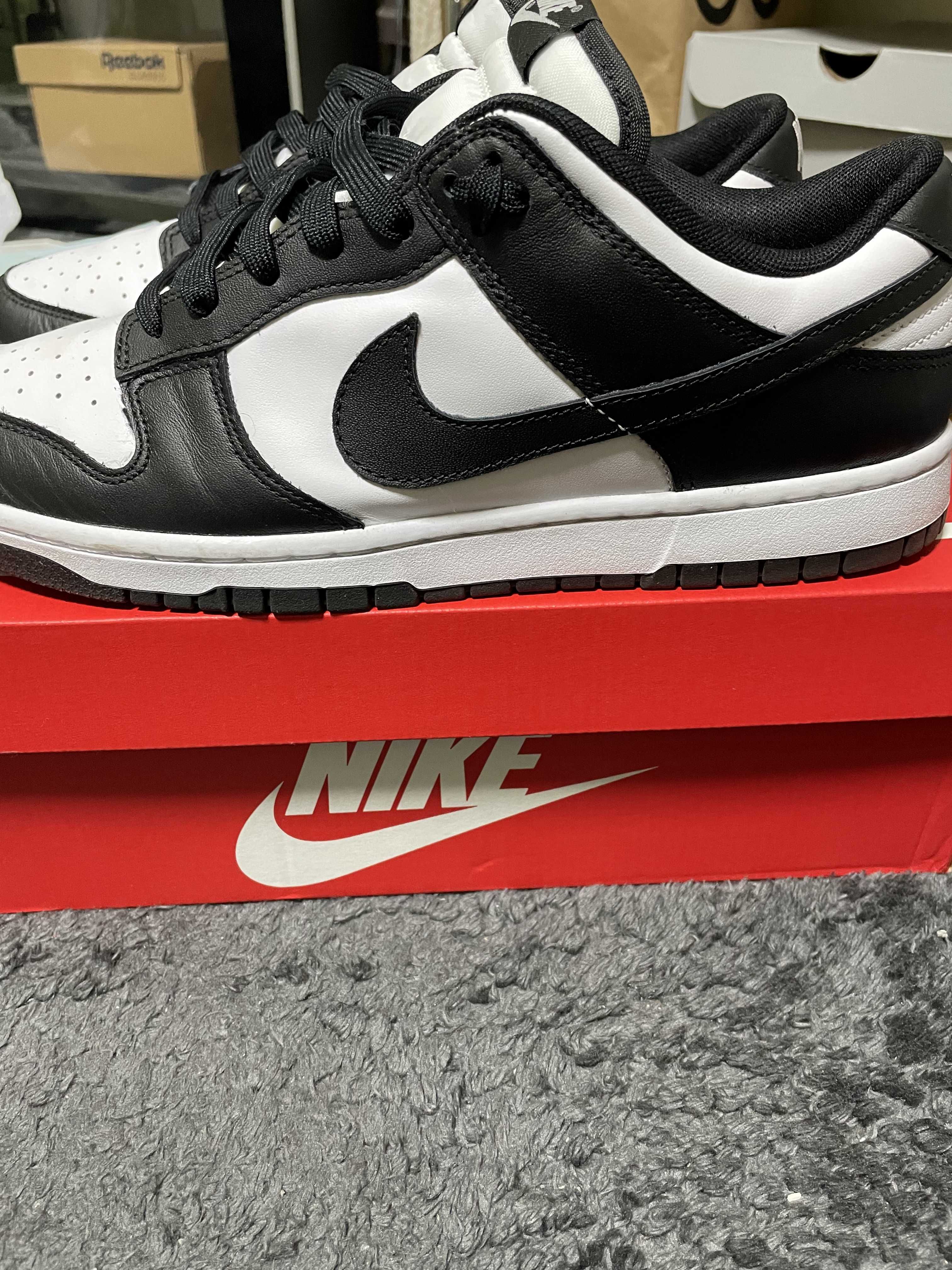 Nike Dunk Low Retro "Panda/White/Black"