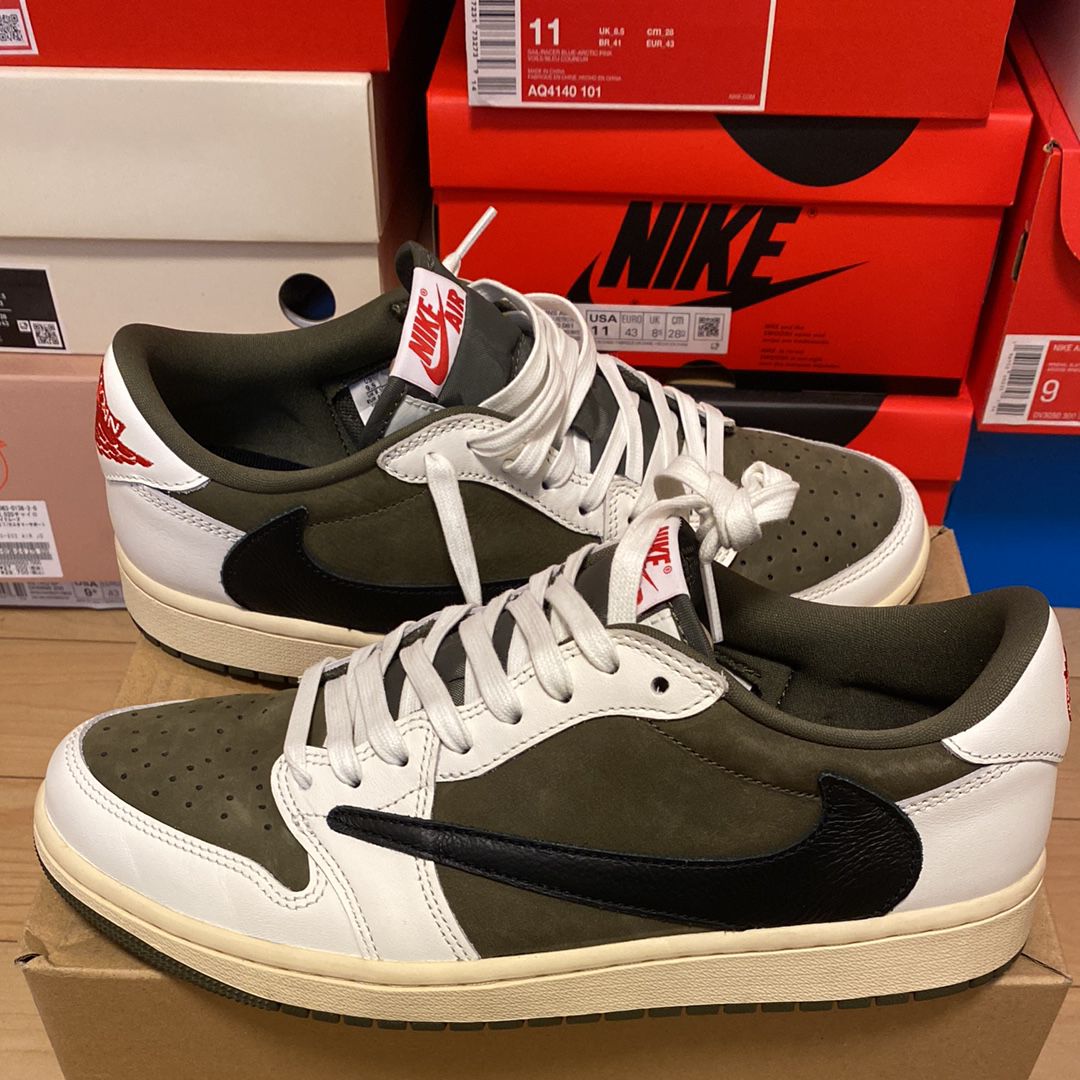Travis Scott × Nike Air Jordan 1 Low OG SP "Reverse Olive"
