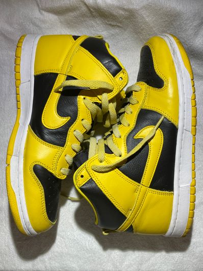Nike Dunk High "Black/Varsity Maize"