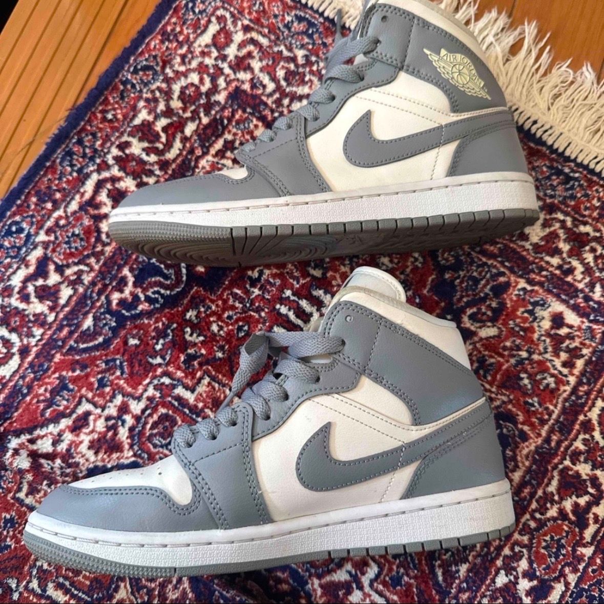 Nike Women's Air Jordan 1 Mid "Grey/Sail"