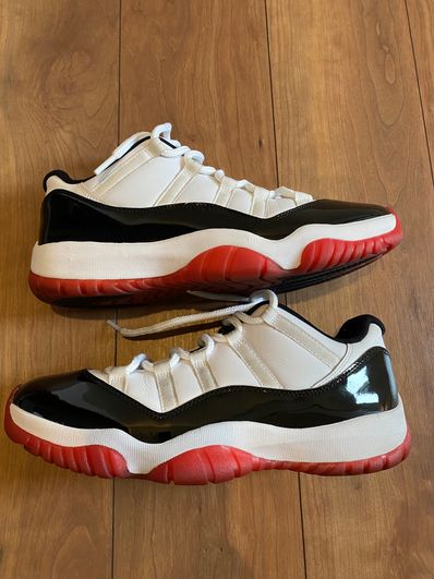 Nike Air Jordan 11 Low "Gym Red"