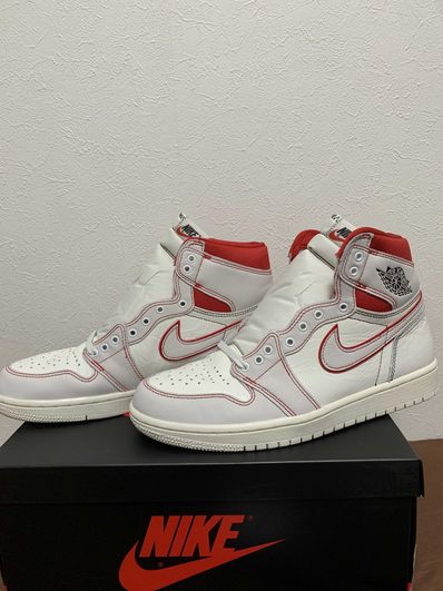 Nike Air Jordan 1 Retro High OG "Sail/University Red"