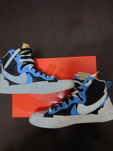 sacai × NIKE BLAZER MID "BLACK / BLUE"