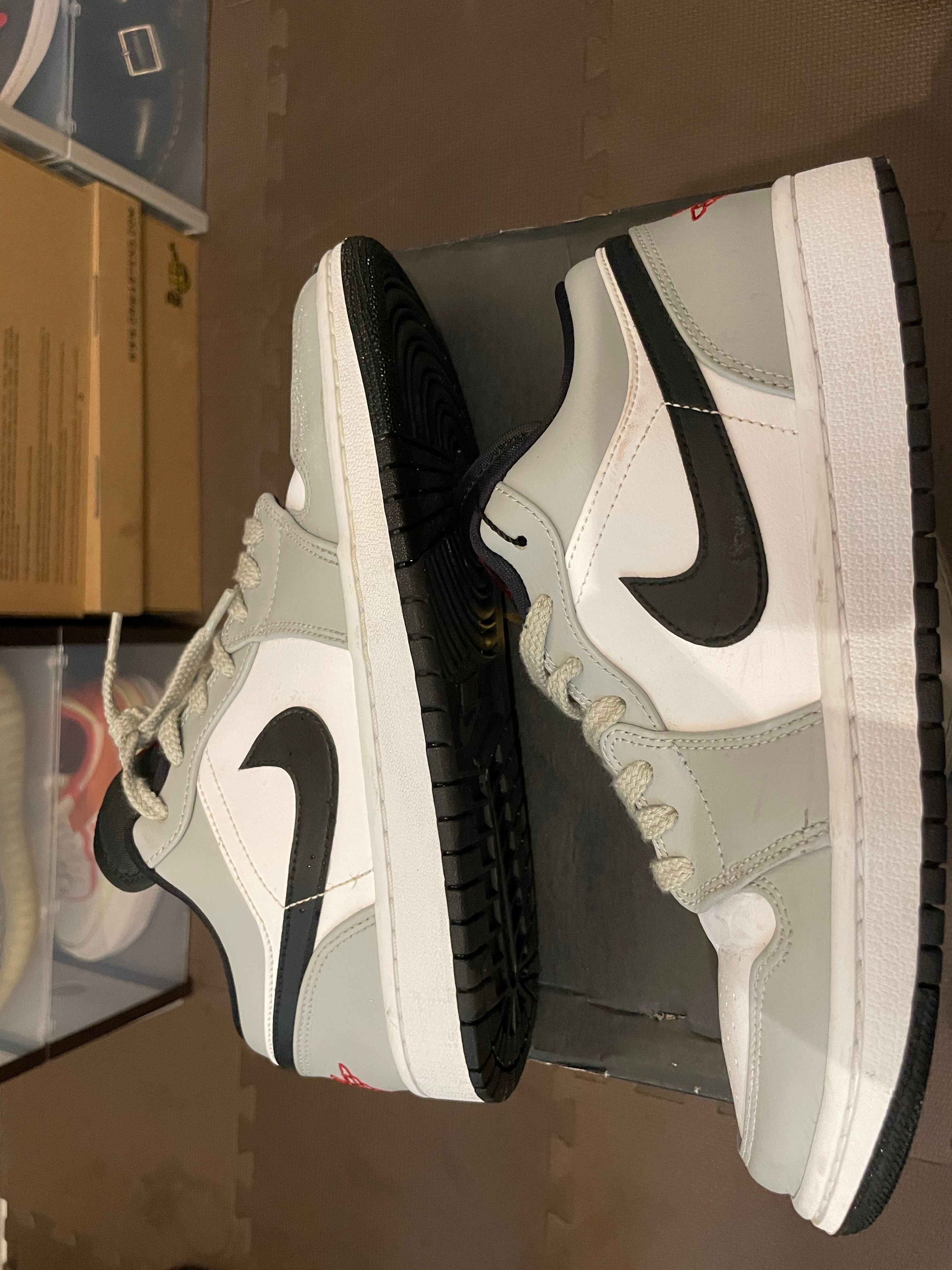 NIKE AIR JORDAN 1 LOW "LIGHT SMOKE GREY"