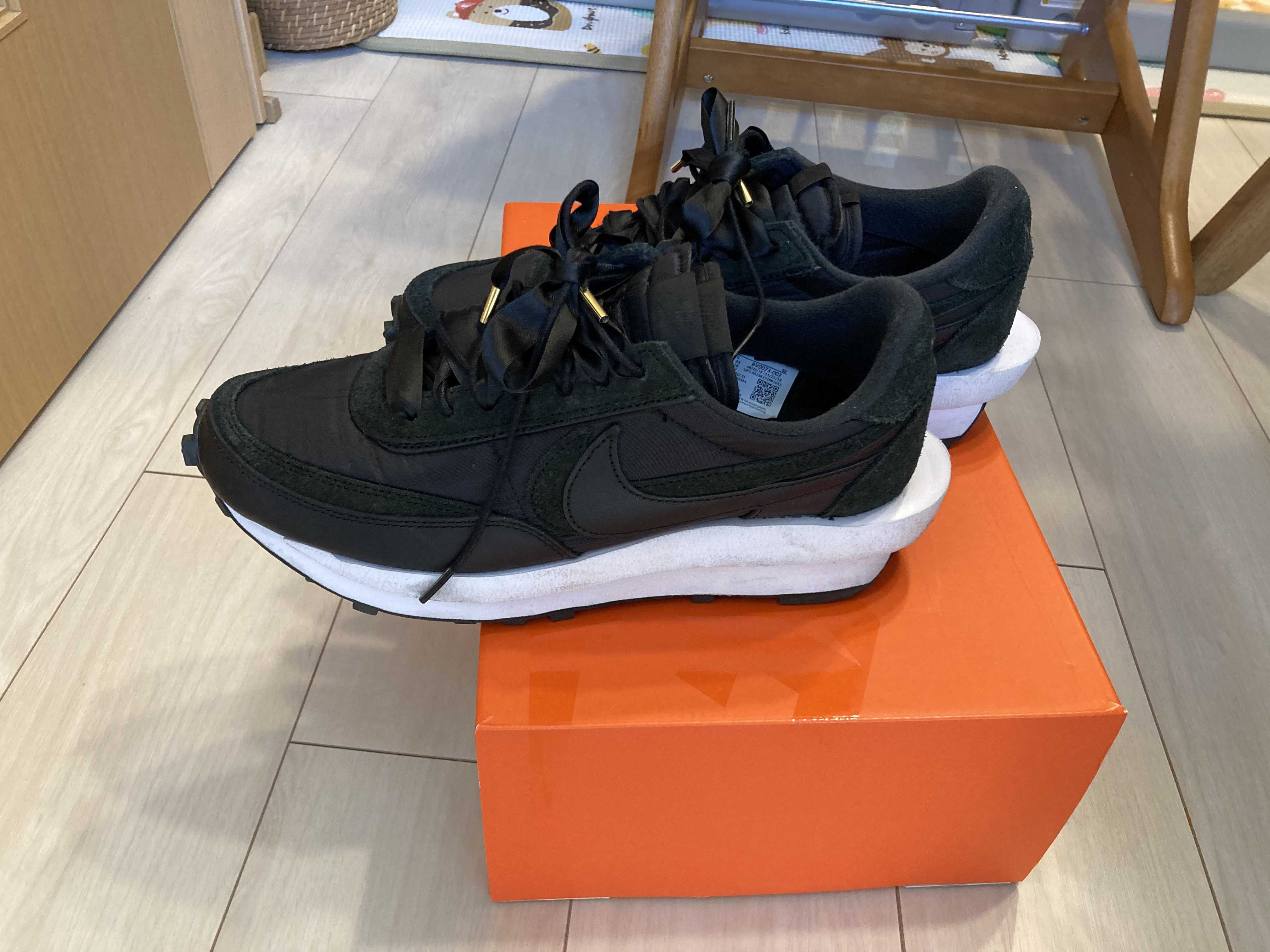 sacai × Nike LDV Waffle "Triple Black"