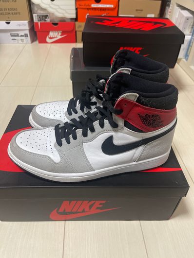 Nike Air Jordan 1 High OG "White/Black/Light Smoke Grey"