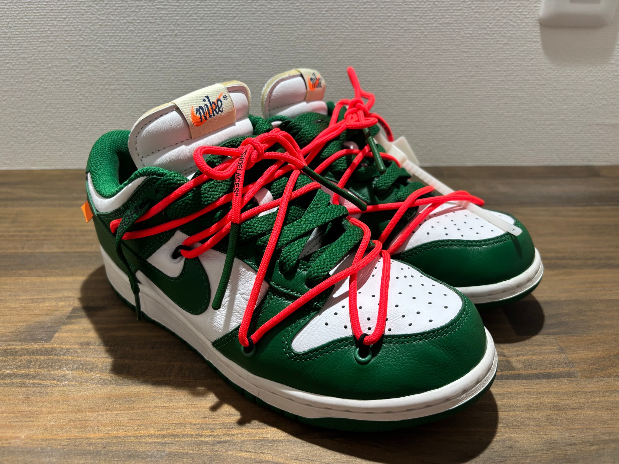 Off-White × Nike Dunk Low "White/Pine Green"