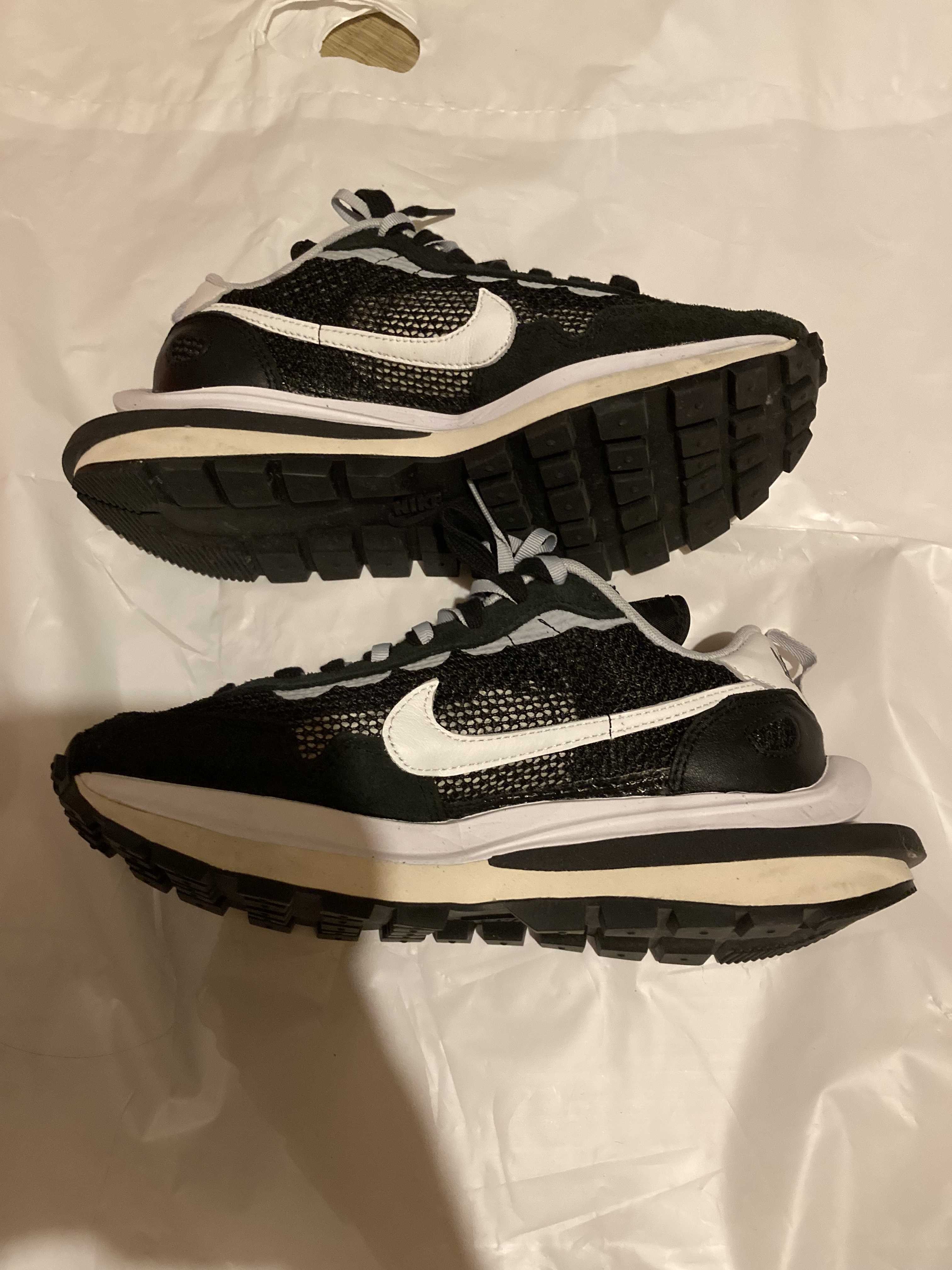 sacai × Nike Vapor Waffle "Black and White"