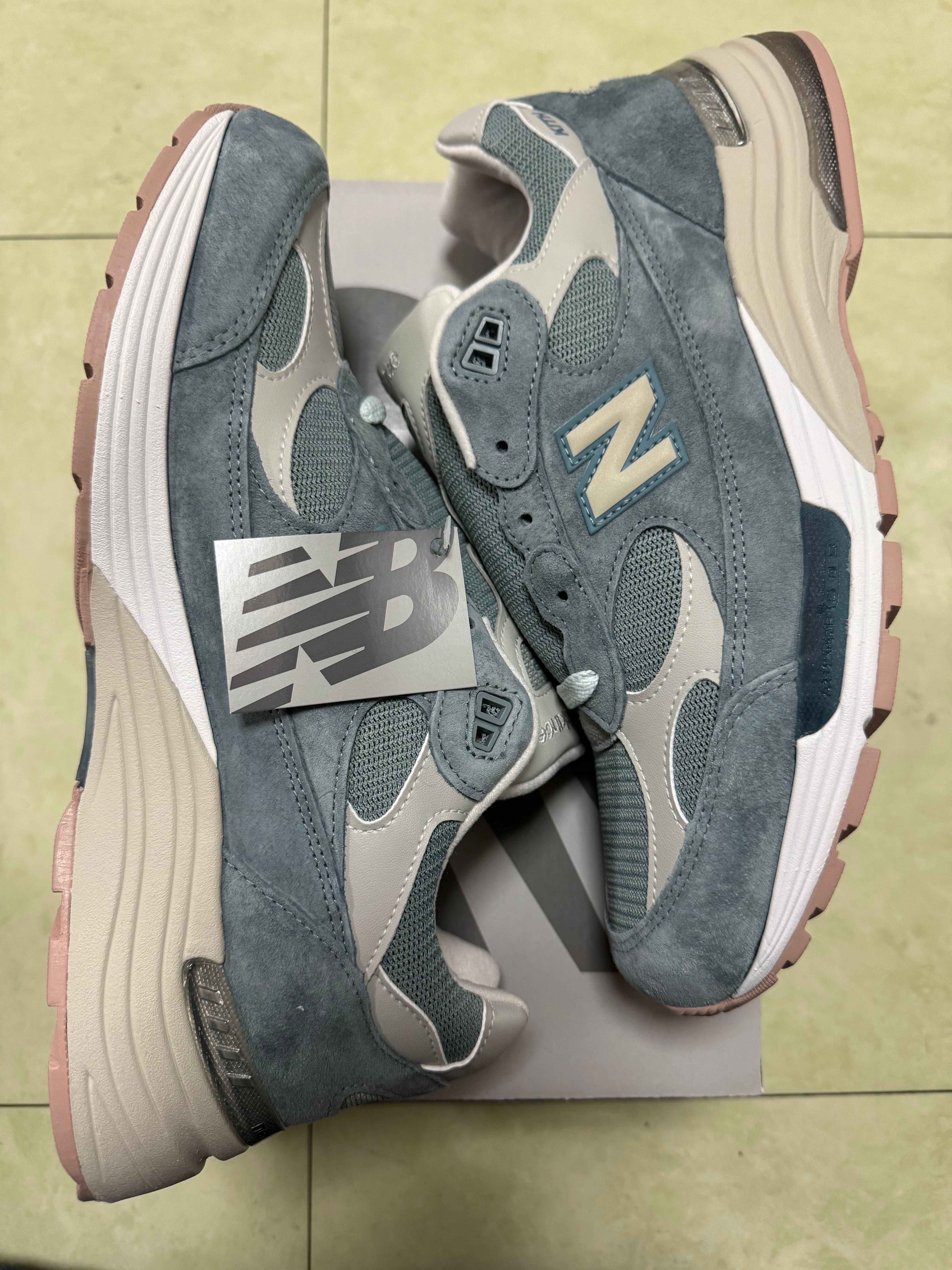 KITH × New Balance 992 "Aegean Blue/Shadow Gray"