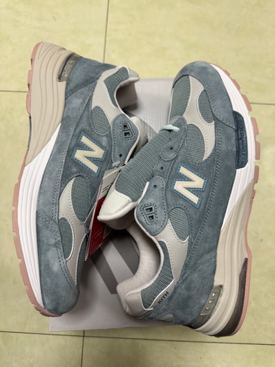 KITH × New Balance 992 "Aegean Blue/Shadow Gray"