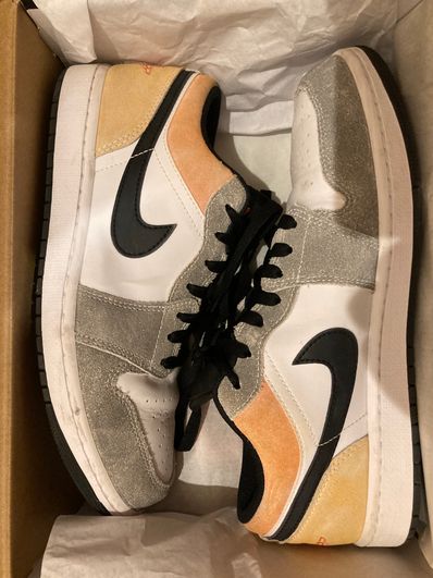 Nike Air Jordan 1 Low "Flight Club"