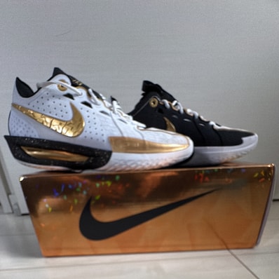Nike GT Cut 3 "White/Black/Metallic Gold"