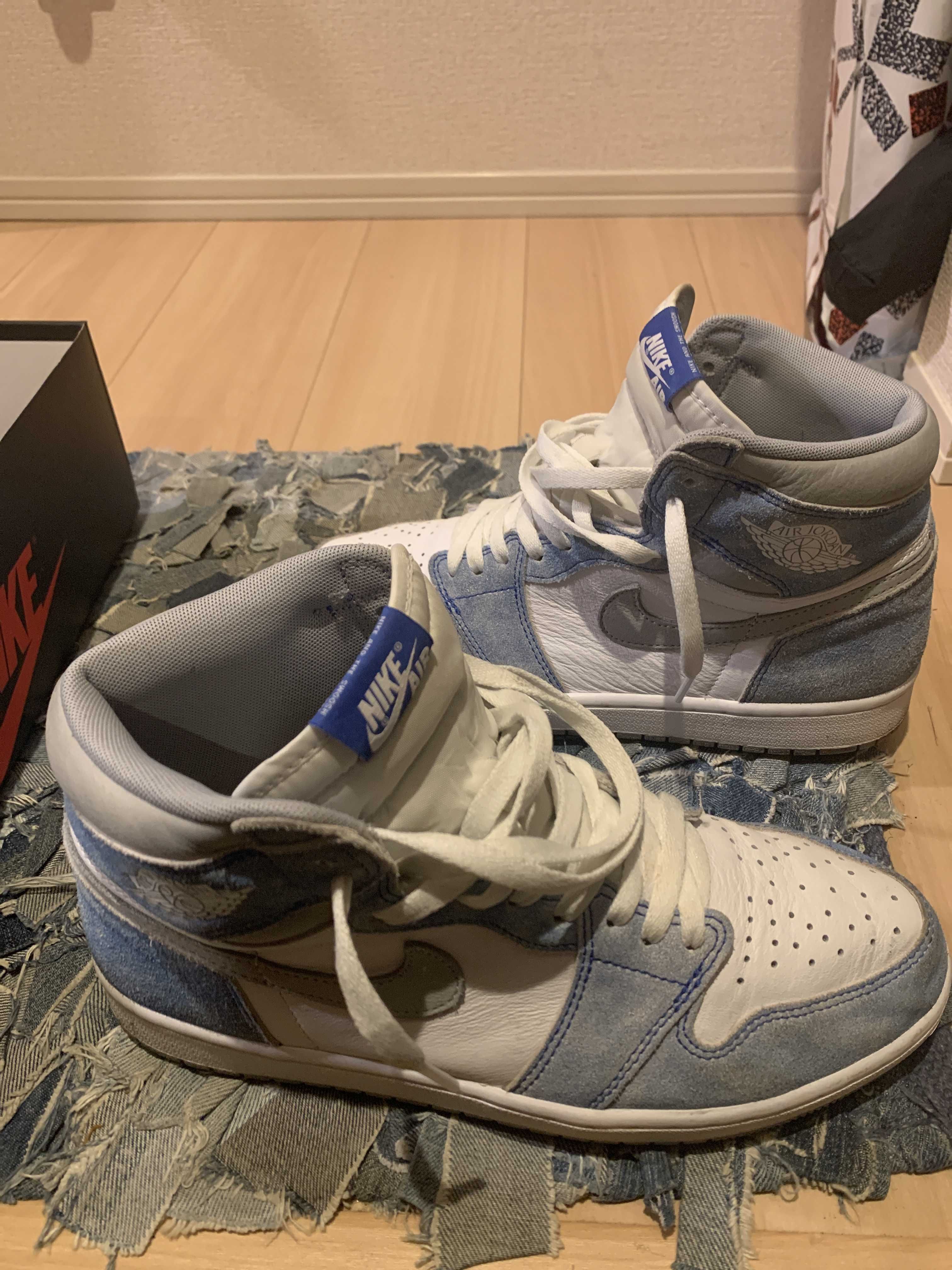 Nike Air Jordan 1 High OG "Hyper Royal"