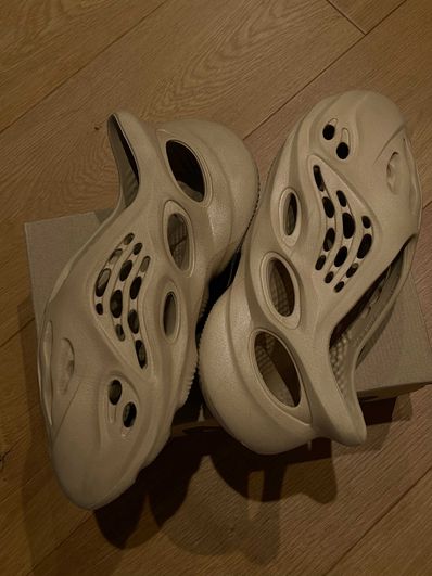 adidas YEEZY Foam Runner "Ochre"