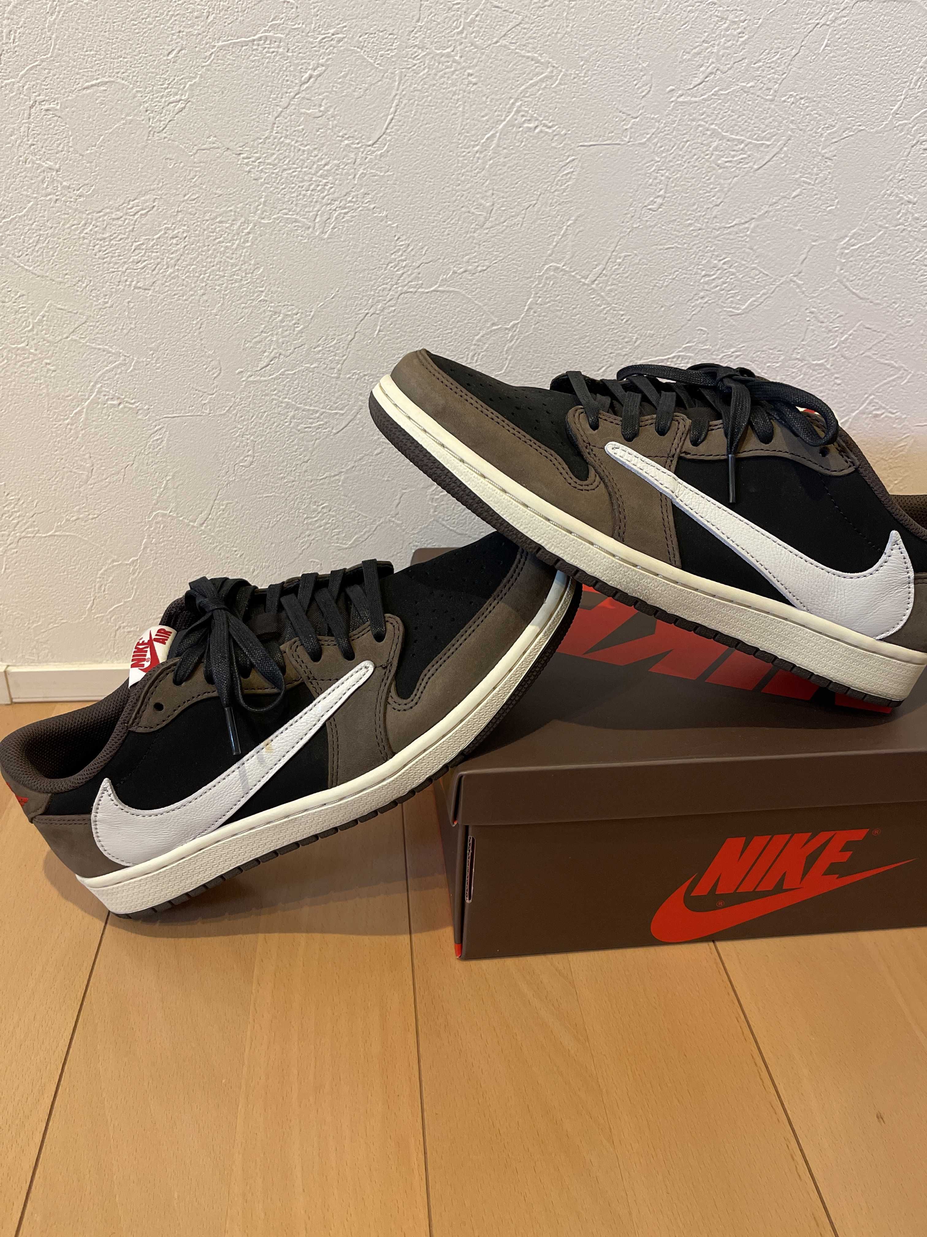 Travis Scott × Nike Air Jordan 1 Low OG SP-T  "Black/Dark Mocha"