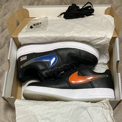 KITH × Nike Air Force 1 Low New York Knicks "Black/Brilliant Orange/Rush/Brilliant White"