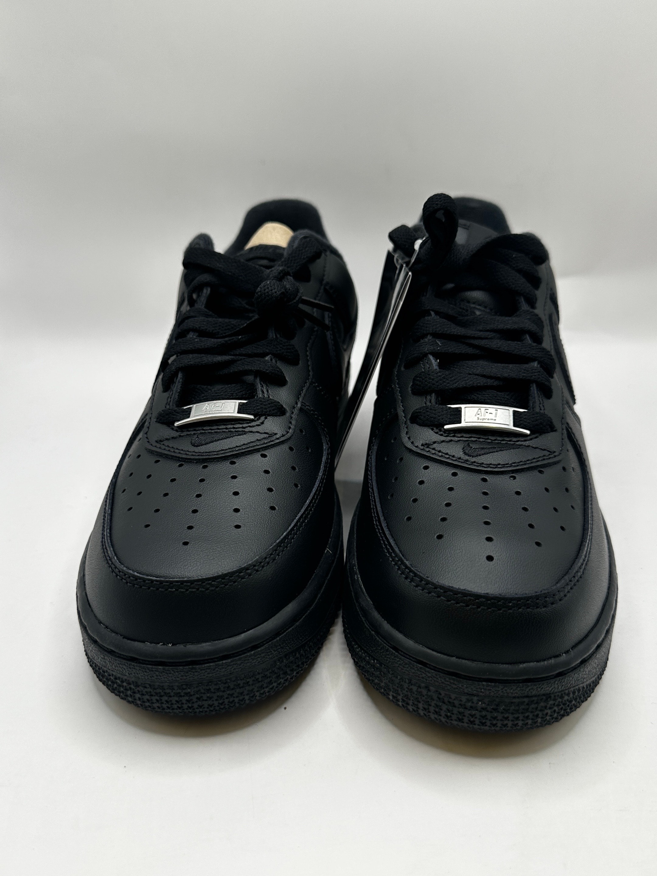 Supreme × Nike Air Force 1 Low "Black"