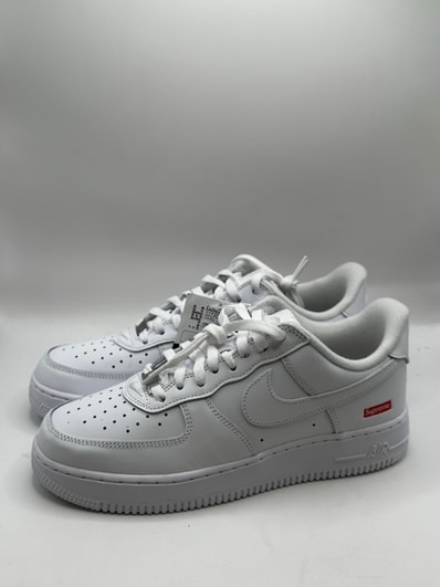 Supreme × Nike Air Force 1 Low "White"