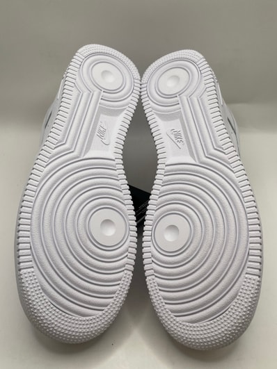 Supreme × Nike Air Force 1 Low "White"
