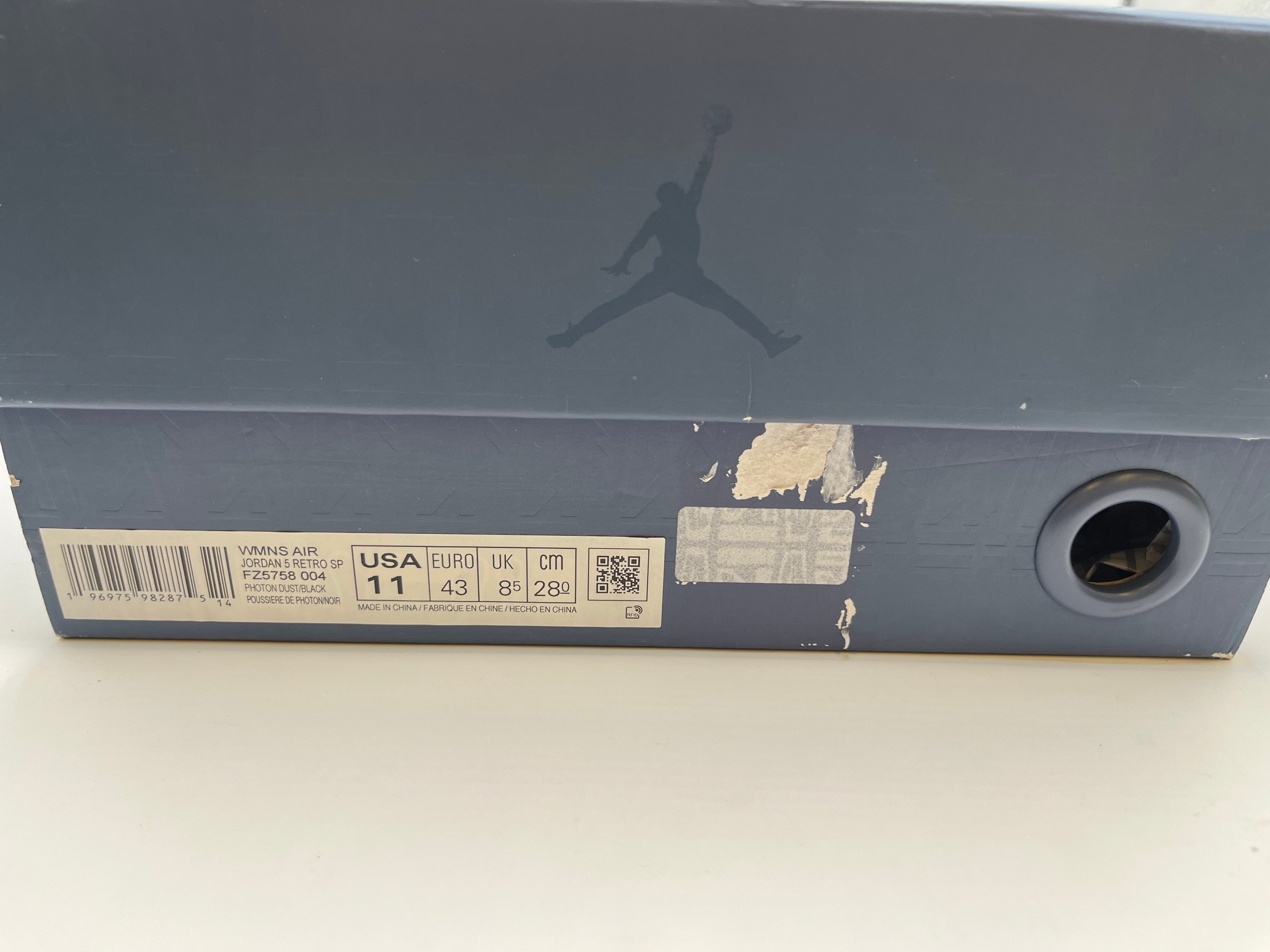 アママニエール × ナイキ ウィメンズ エアジョーダン5 レトロ SP "ドーン"