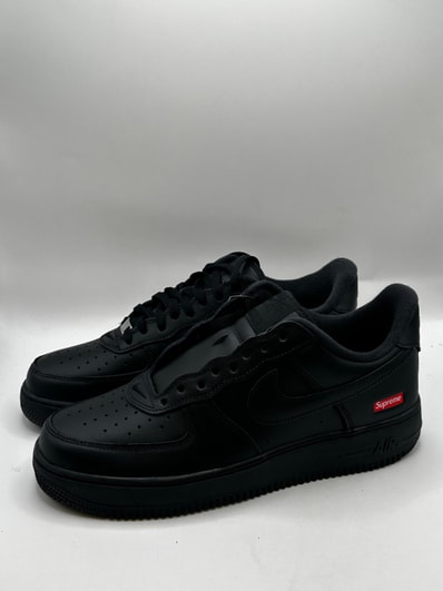 Supreme × Nike Air Force 1 Low "Black"
