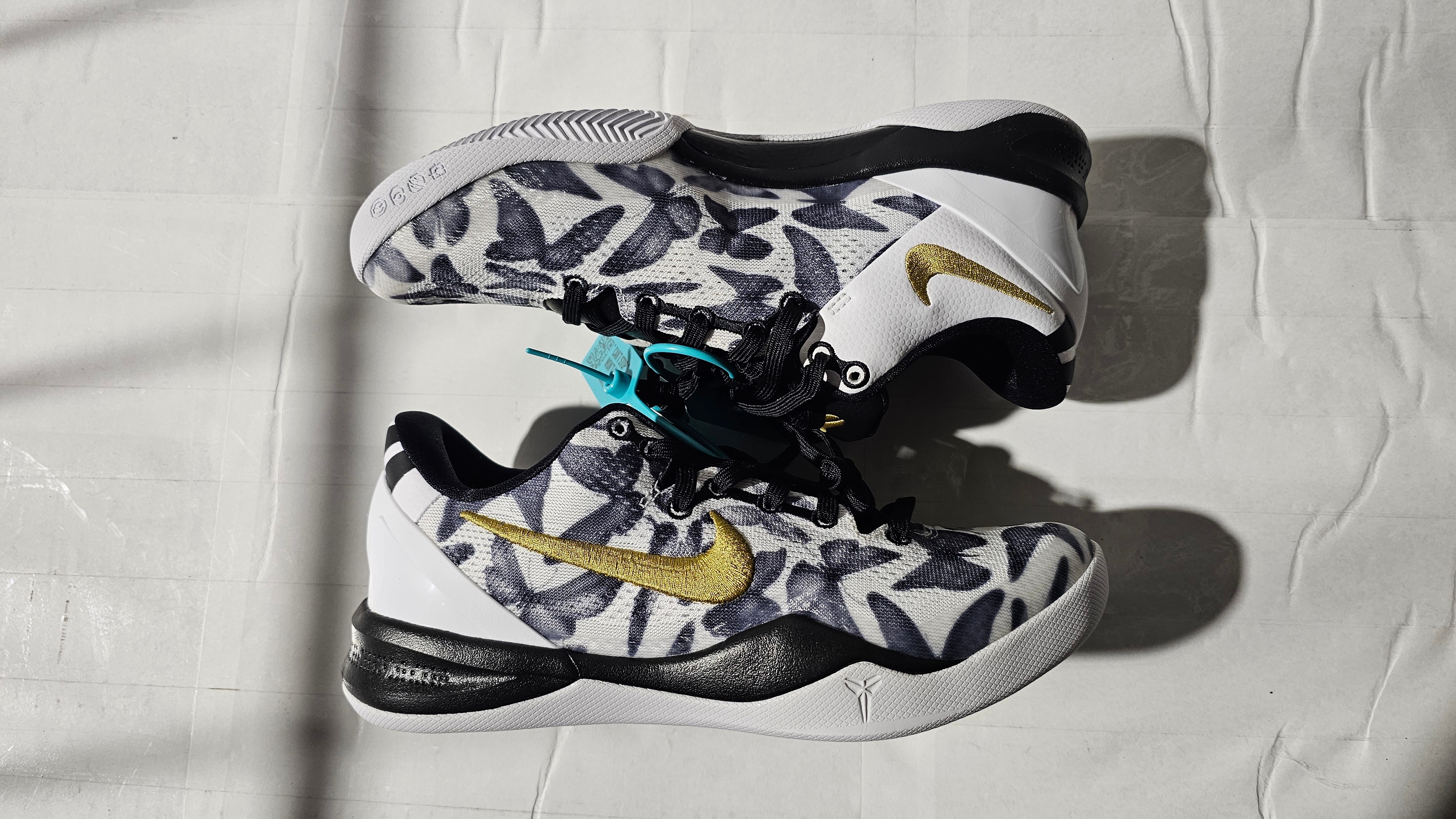 Nike Kobe 8 Protro "Mambacita"