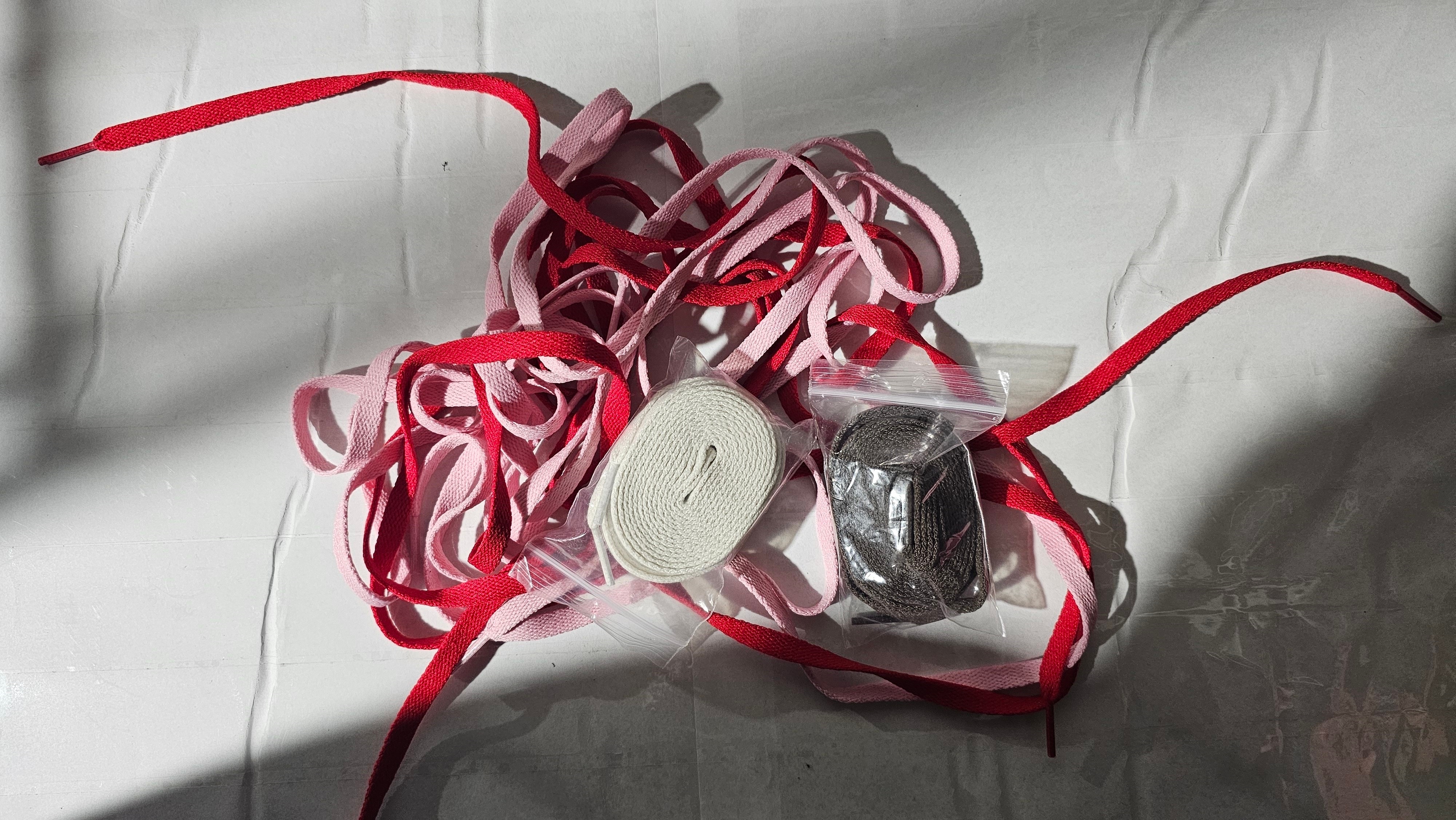 トラヴィススコット × ナイキ エアジョーダン1 レトロ ハイ OG TS SP "セイル/ダークモカ"