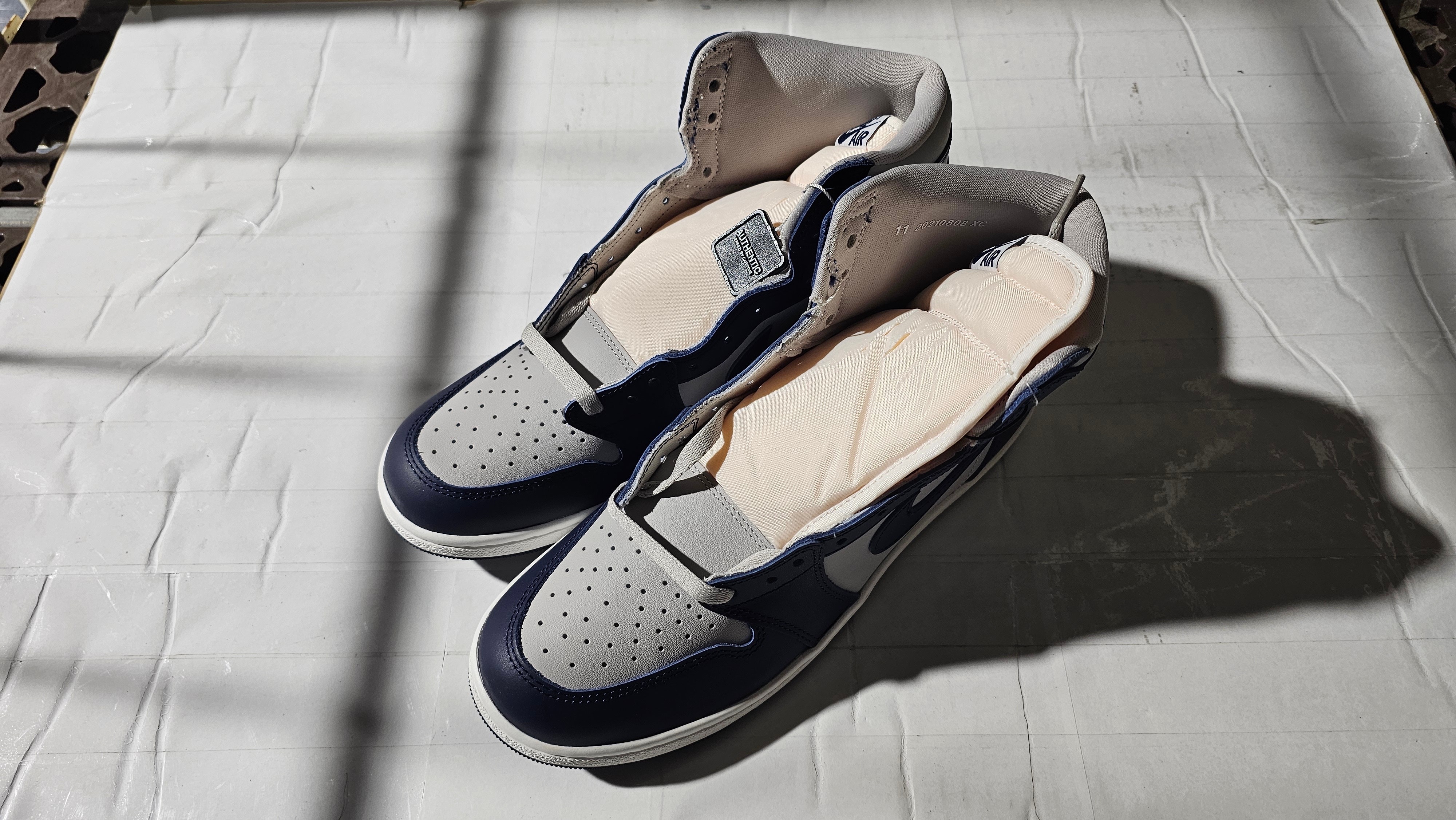 Nike Air Jordan 1 High 85 "Georgetown"