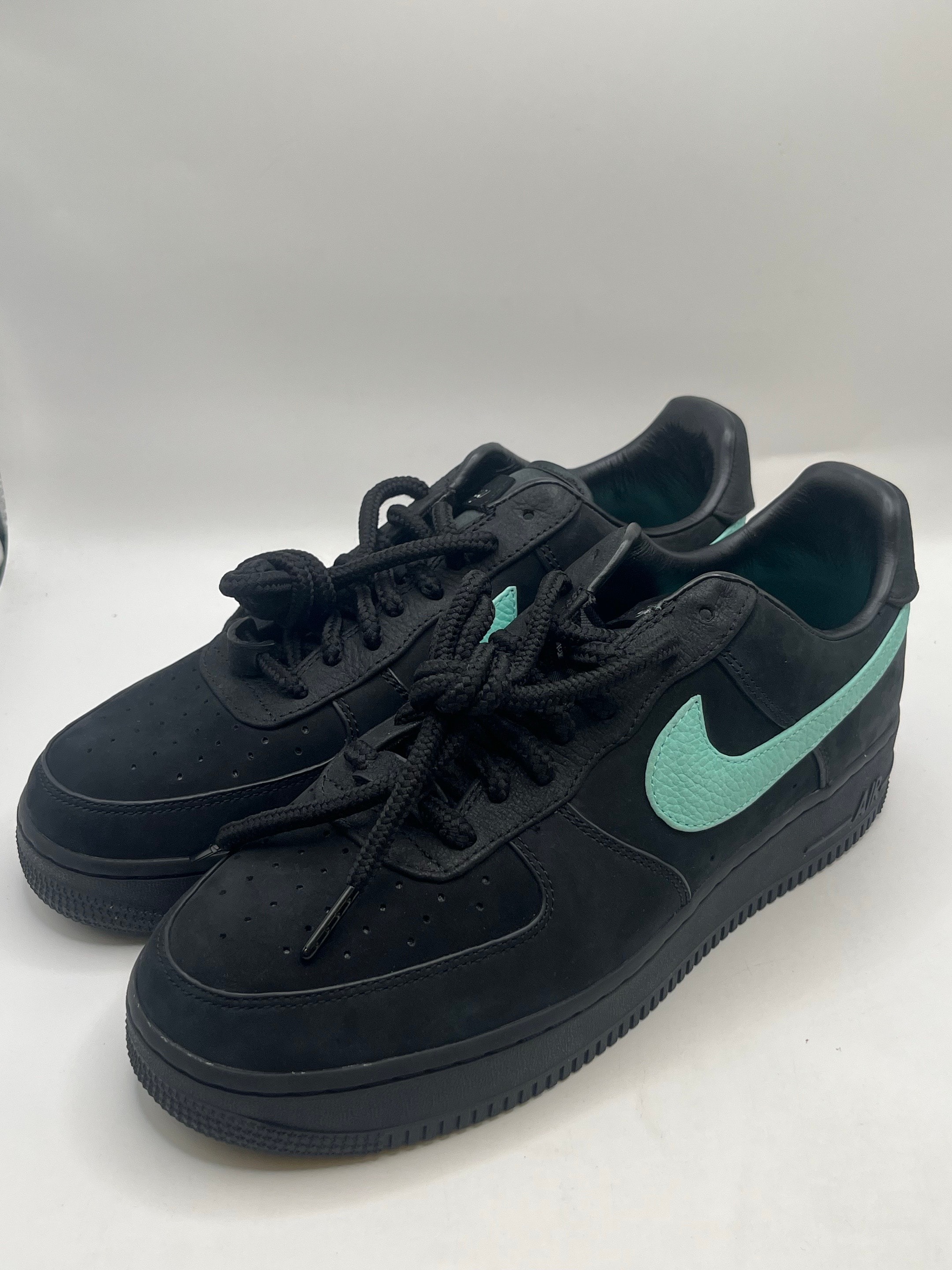 Tiffany & Co. × Nike Air Force 1 Low "1837"