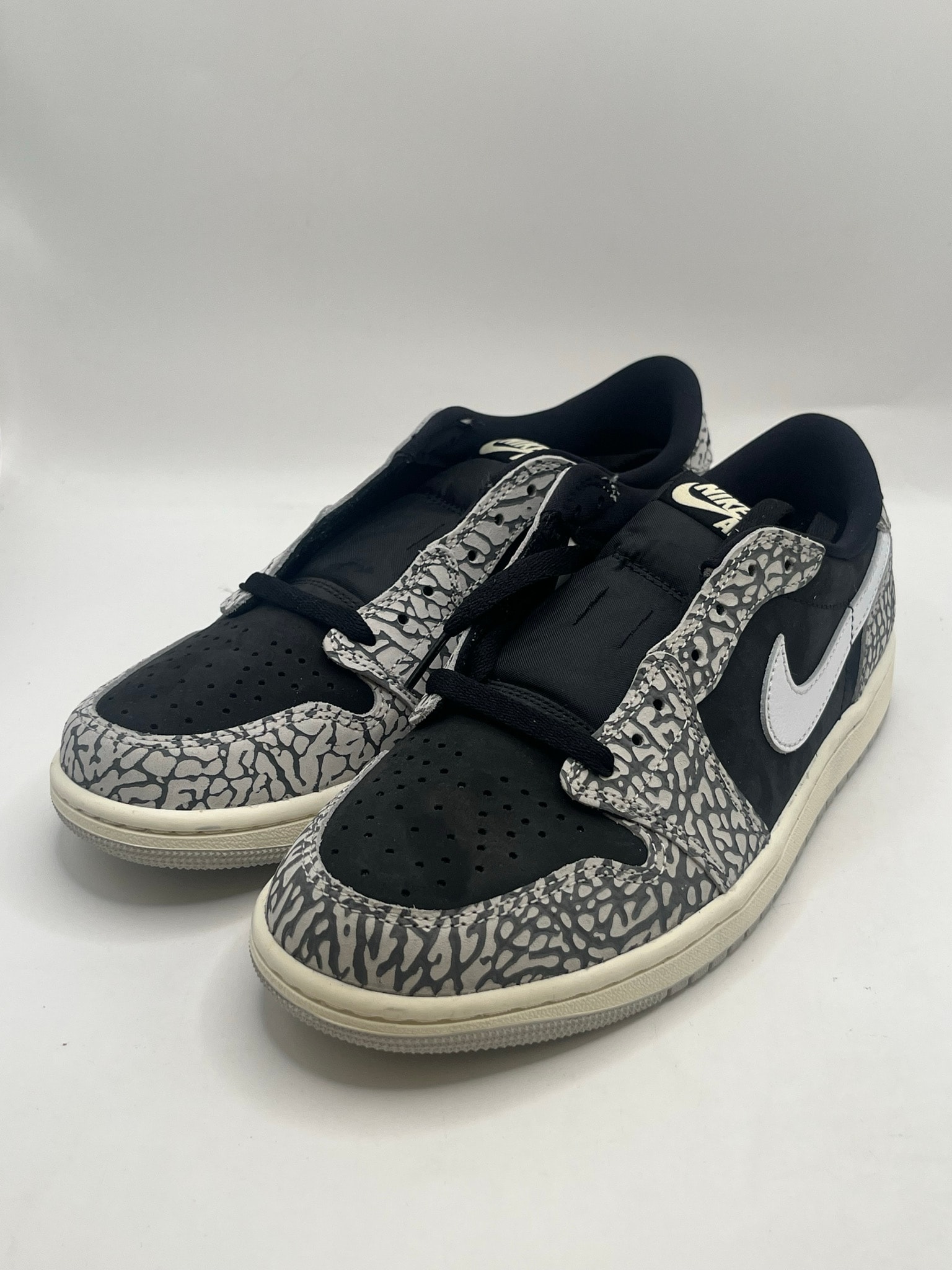 Nike Air Jordan 1 Retro Low OG "Black Cement"