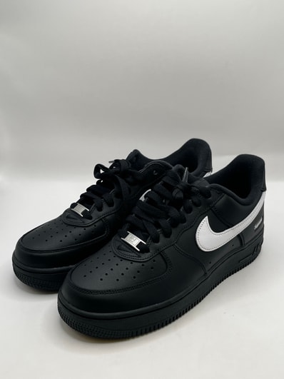 Supreme × Nike Air Force 1 Low "Black/White"