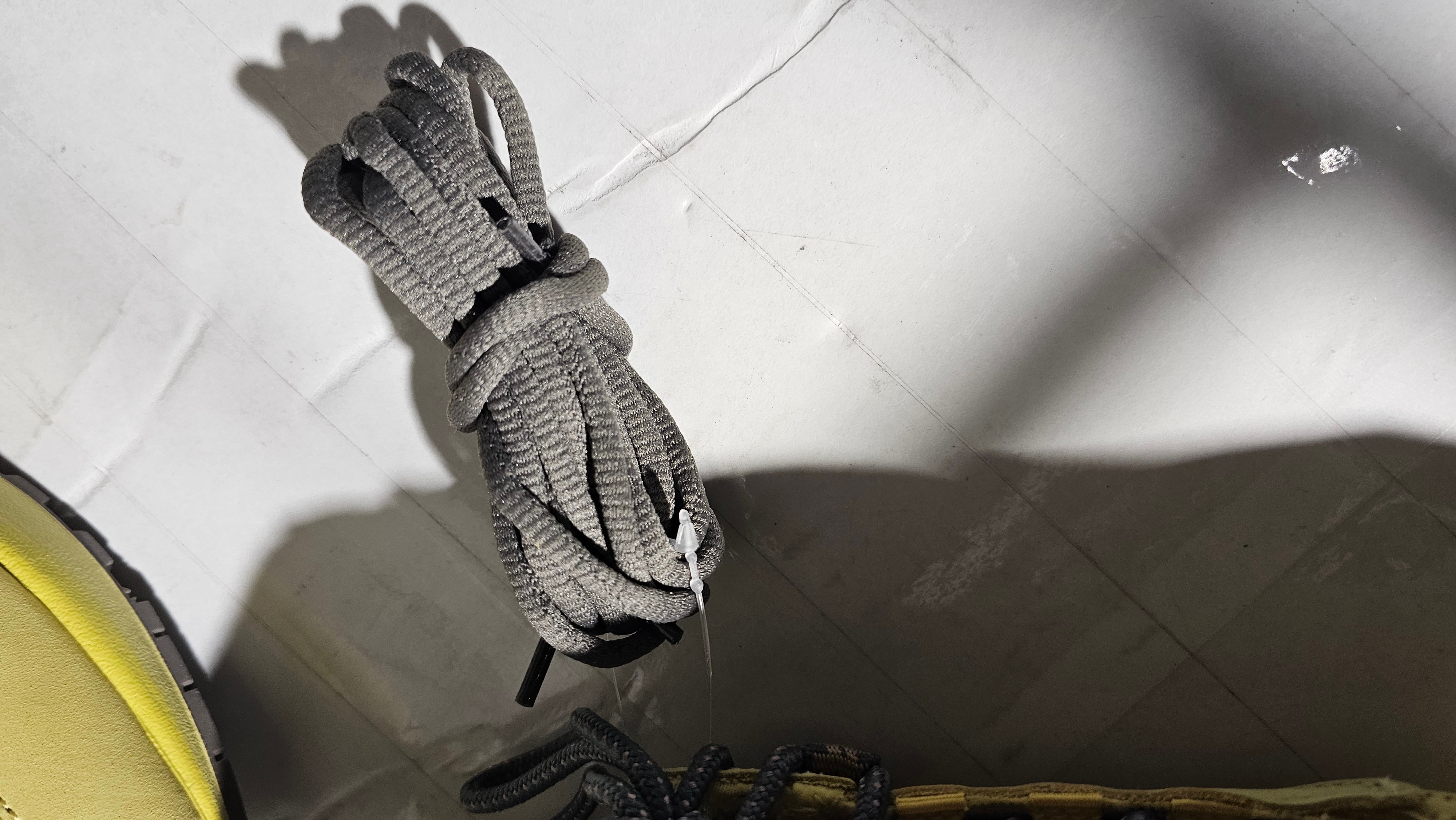 トラヴィススコット × ナイキ エアマックス1 "カクタス ゴールド"