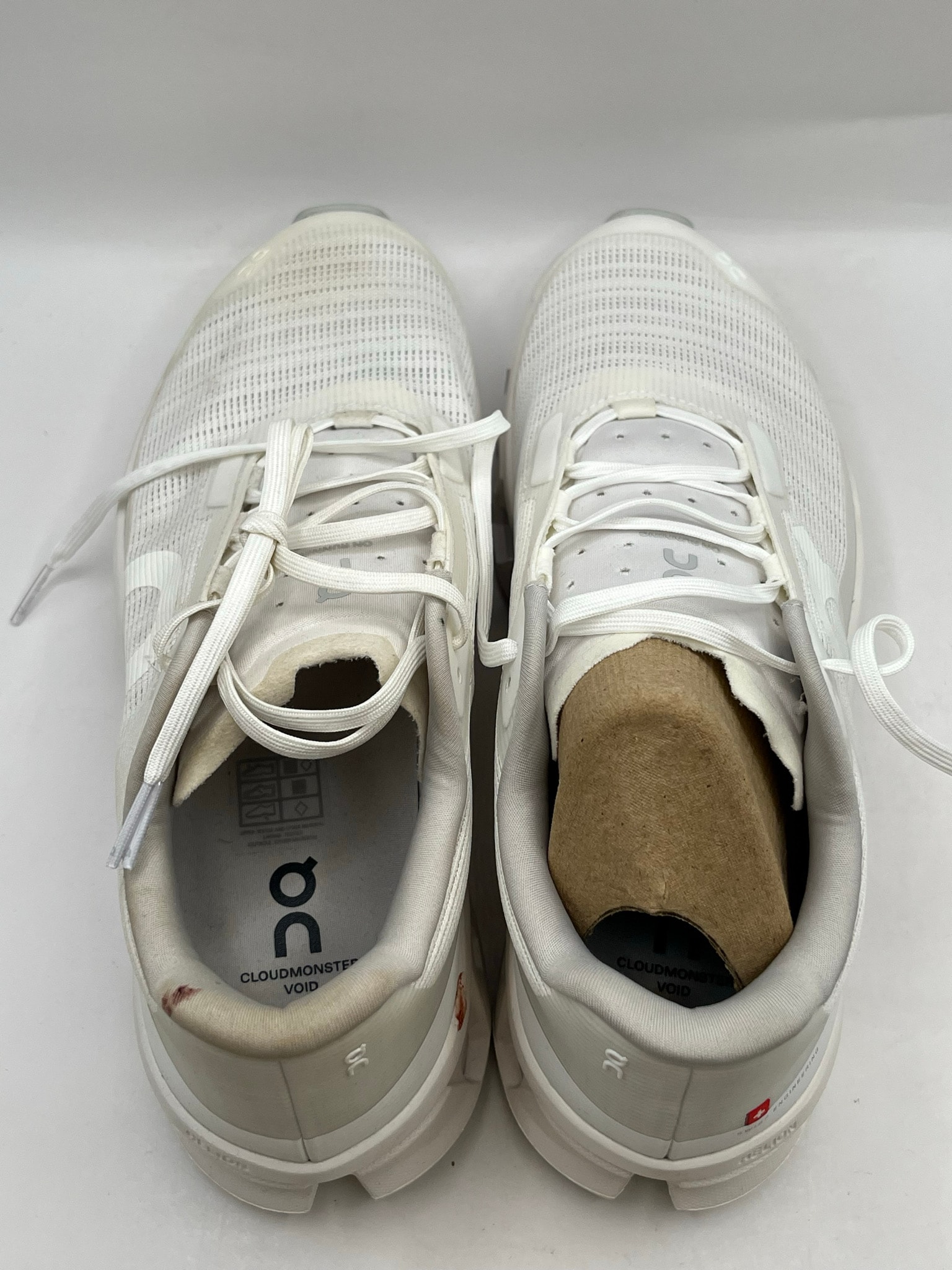 On Cloudmonster Void "White"