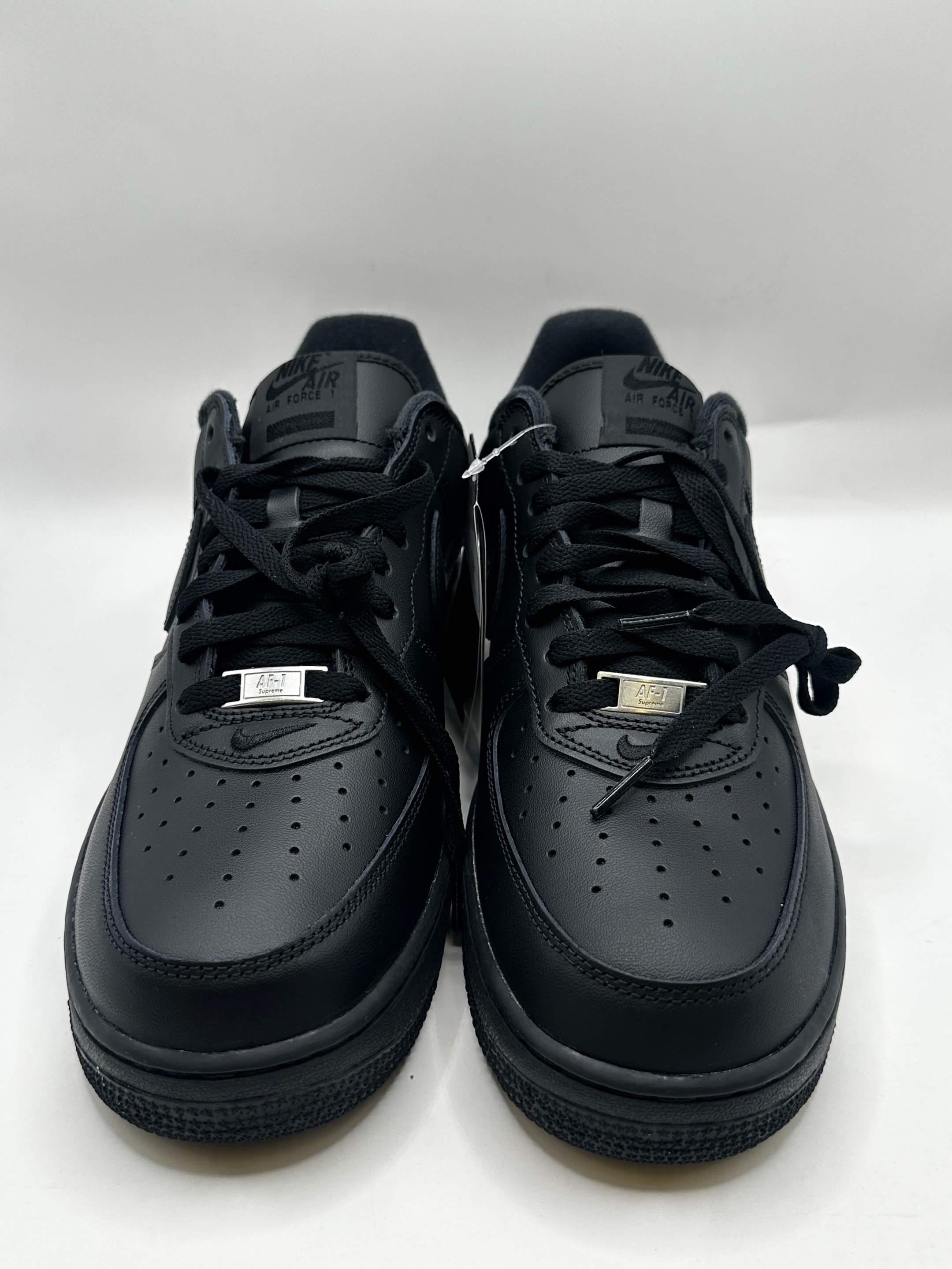 Supreme × Nike Air Force 1 Low "Black"