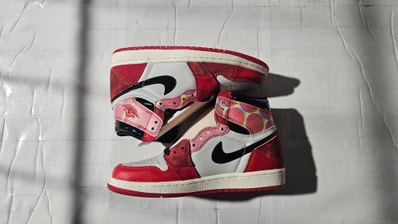 Spider-Man × Nike Air Jordan 1 Retro High OG SP "Spider-Man: Across the Spider-Verse/University Red"