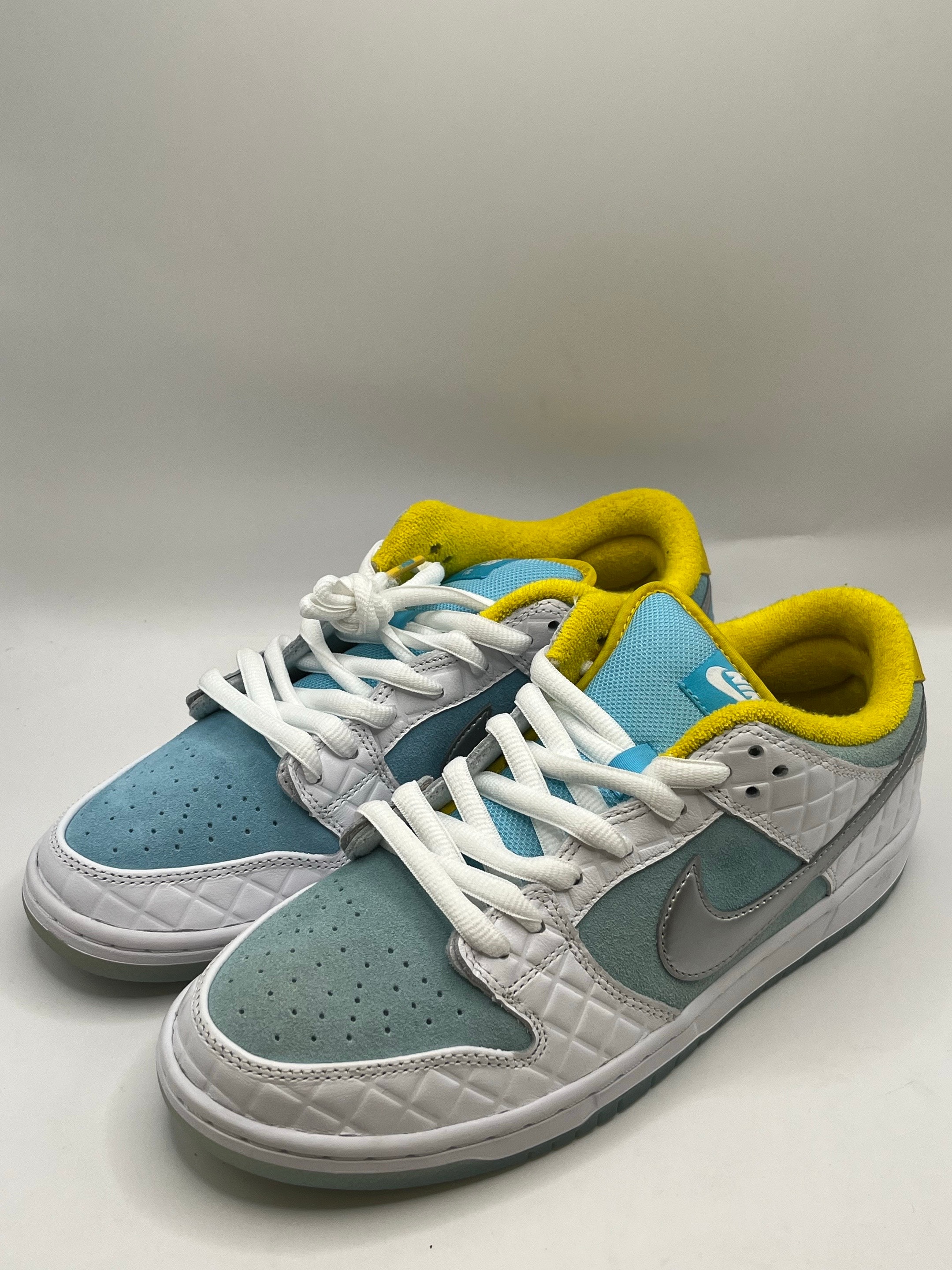 FTC × Nike SB Dunk Low "White/Blue"