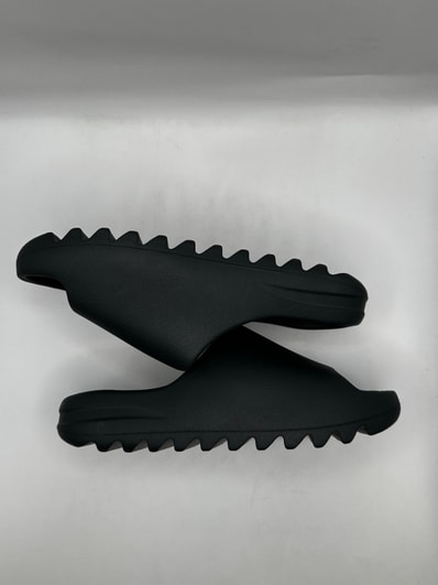 adidas YEEZY Slide "Onyx"
