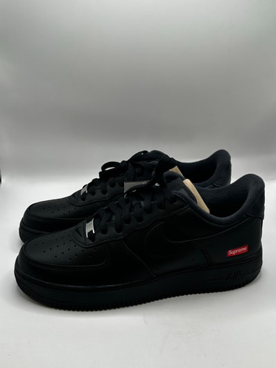 Supreme × Nike Air Force 1 Low "Black"