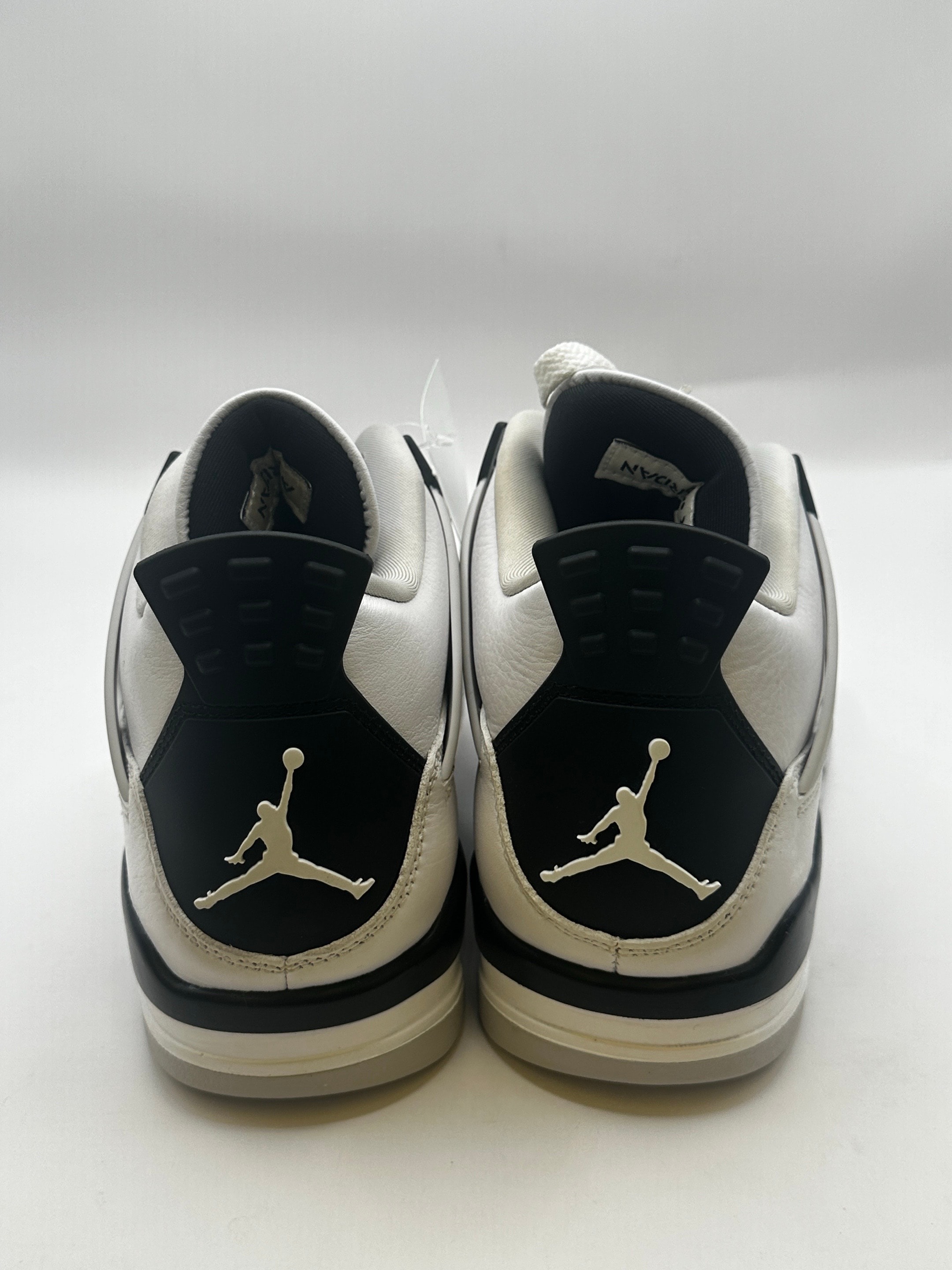 Nike Air Jordan 4 "Military Black"