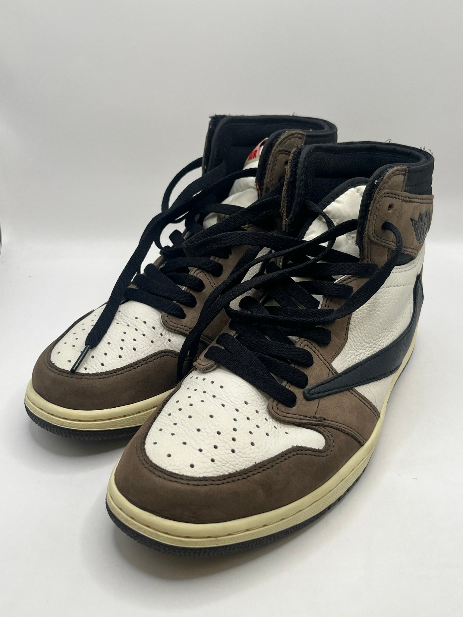 Travis Scott × Nike Air Jordan 1 Retro High OG TS SP "Sail/Dark Mocha"