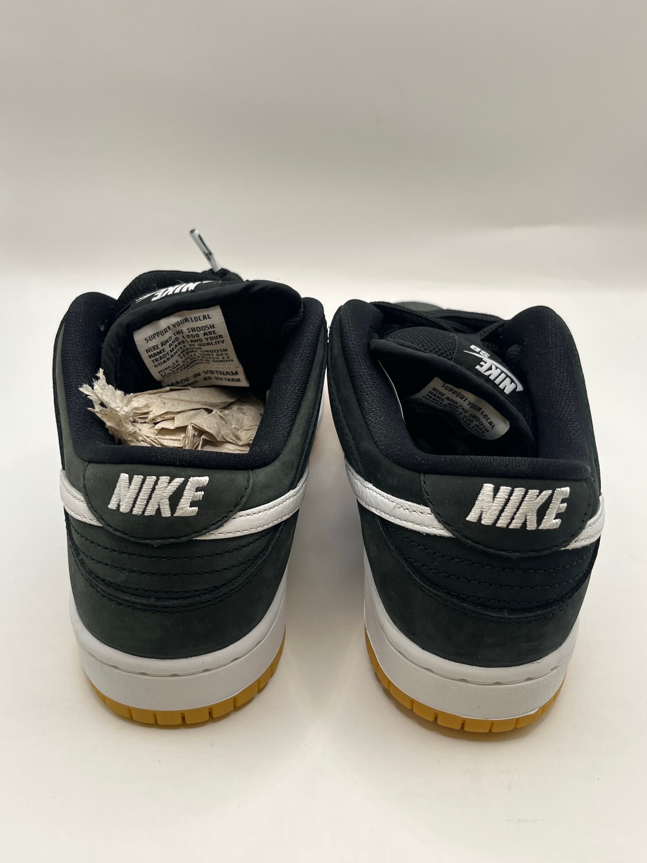 Nike SB Dunk Low Pro "Black/WhiteBlack-Gum Light Brown"