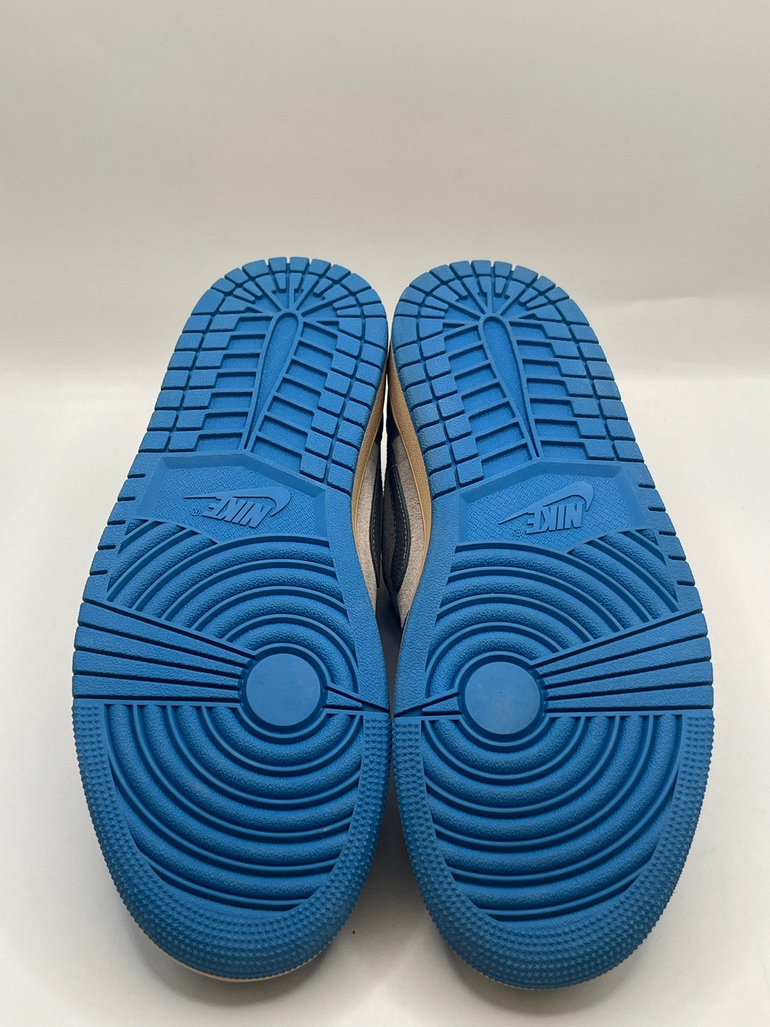 Nike Air Jordan 1 Low "Tokyo 96"