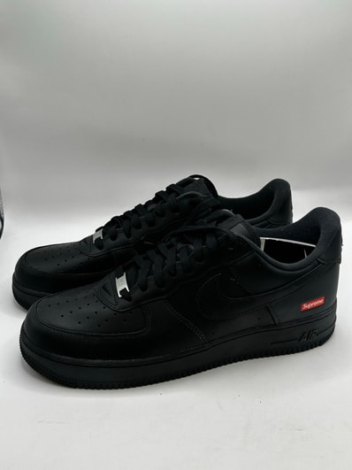 Supreme × Nike Air Force 1 Low "Black"